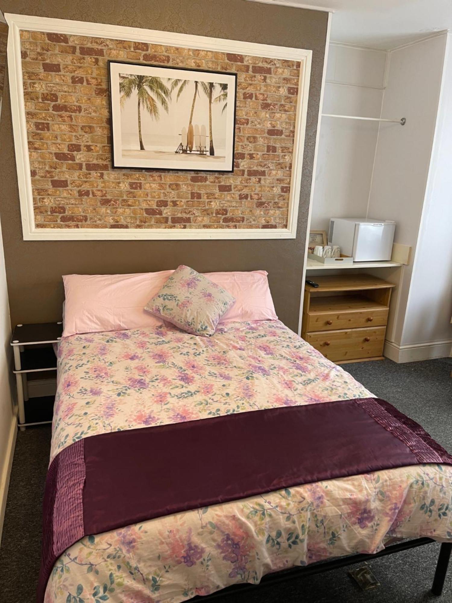 Backpackers Blackpool Hotel & Suites Екстериор снимка