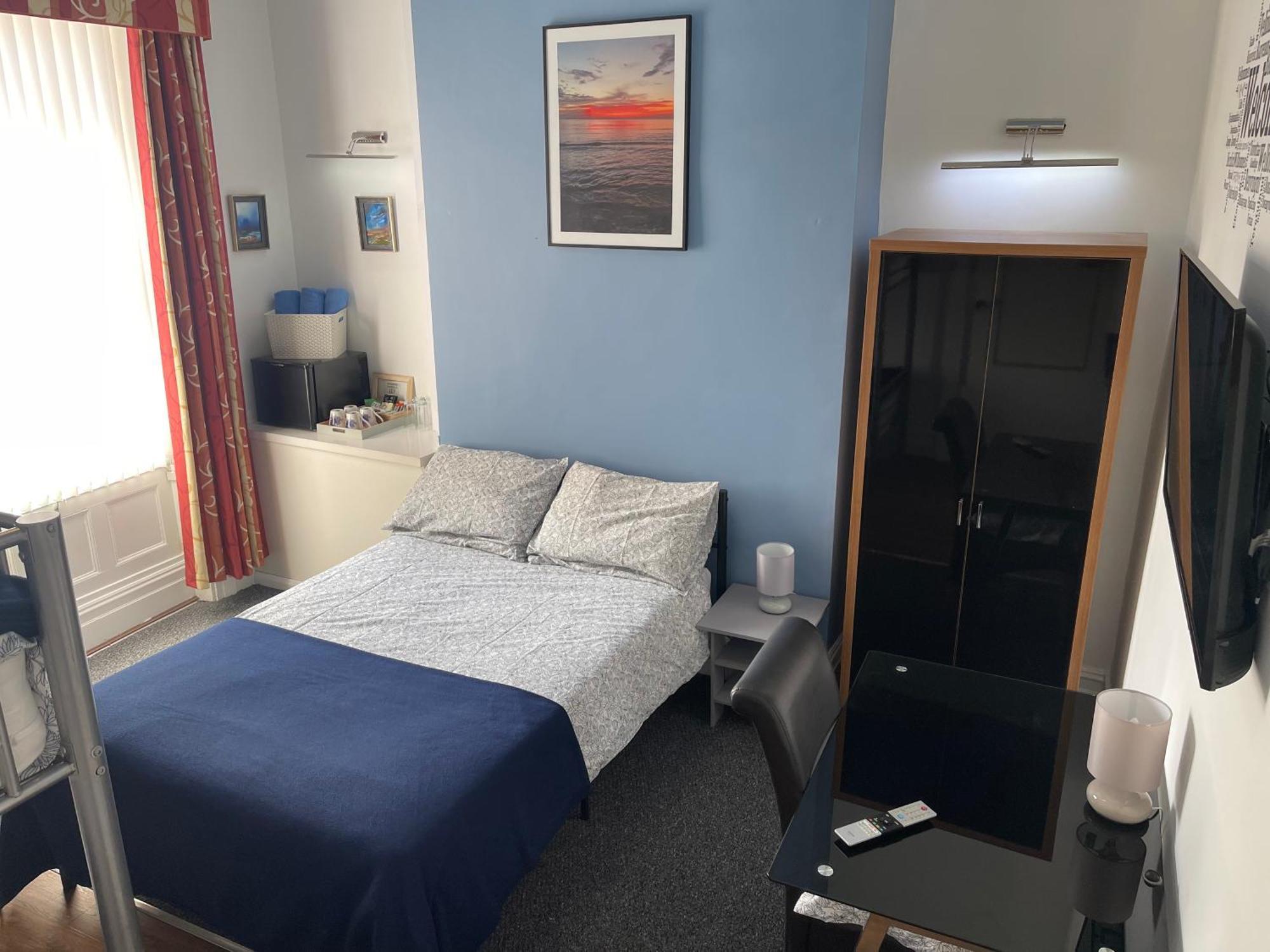 Backpackers Blackpool Hotel & Suites Екстериор снимка
