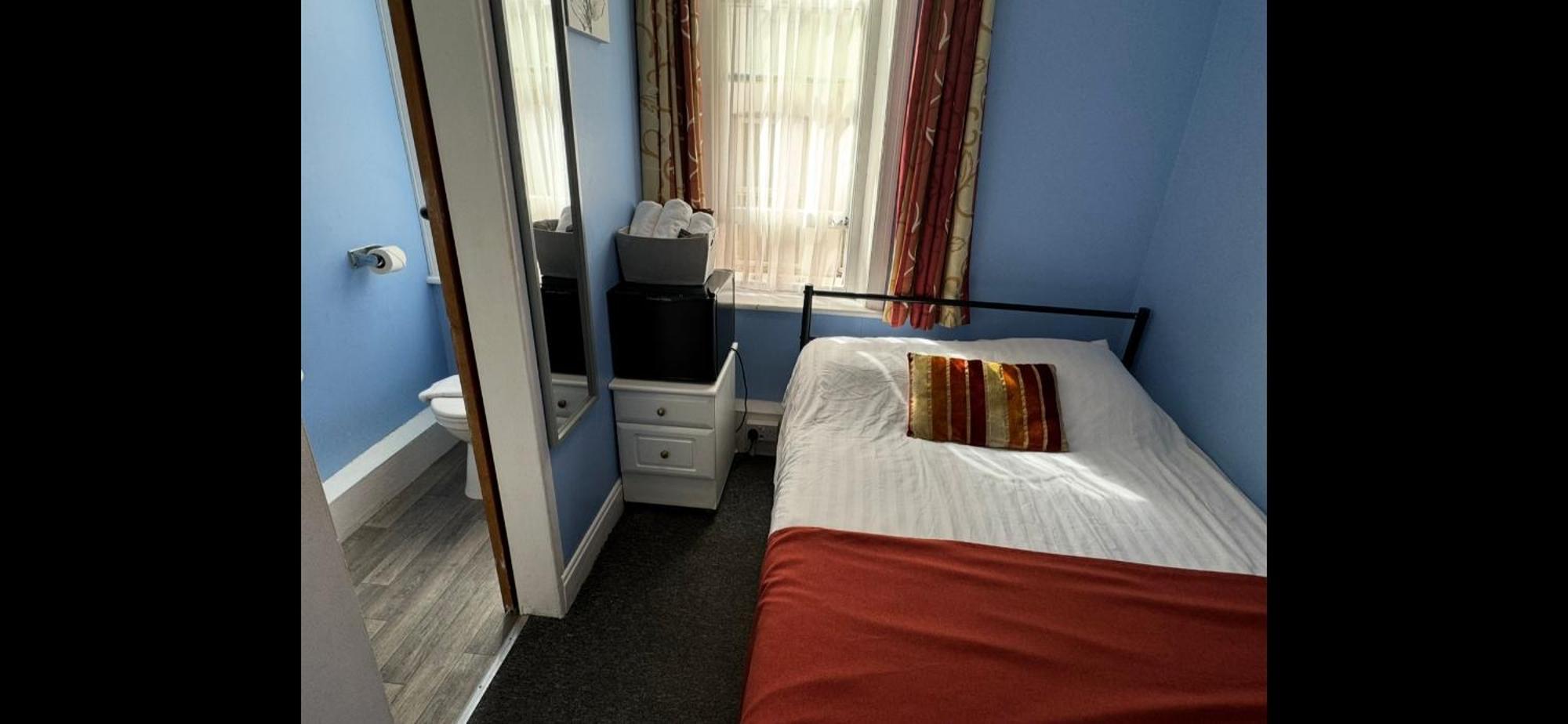 Backpackers Blackpool Hotel & Suites Екстериор снимка