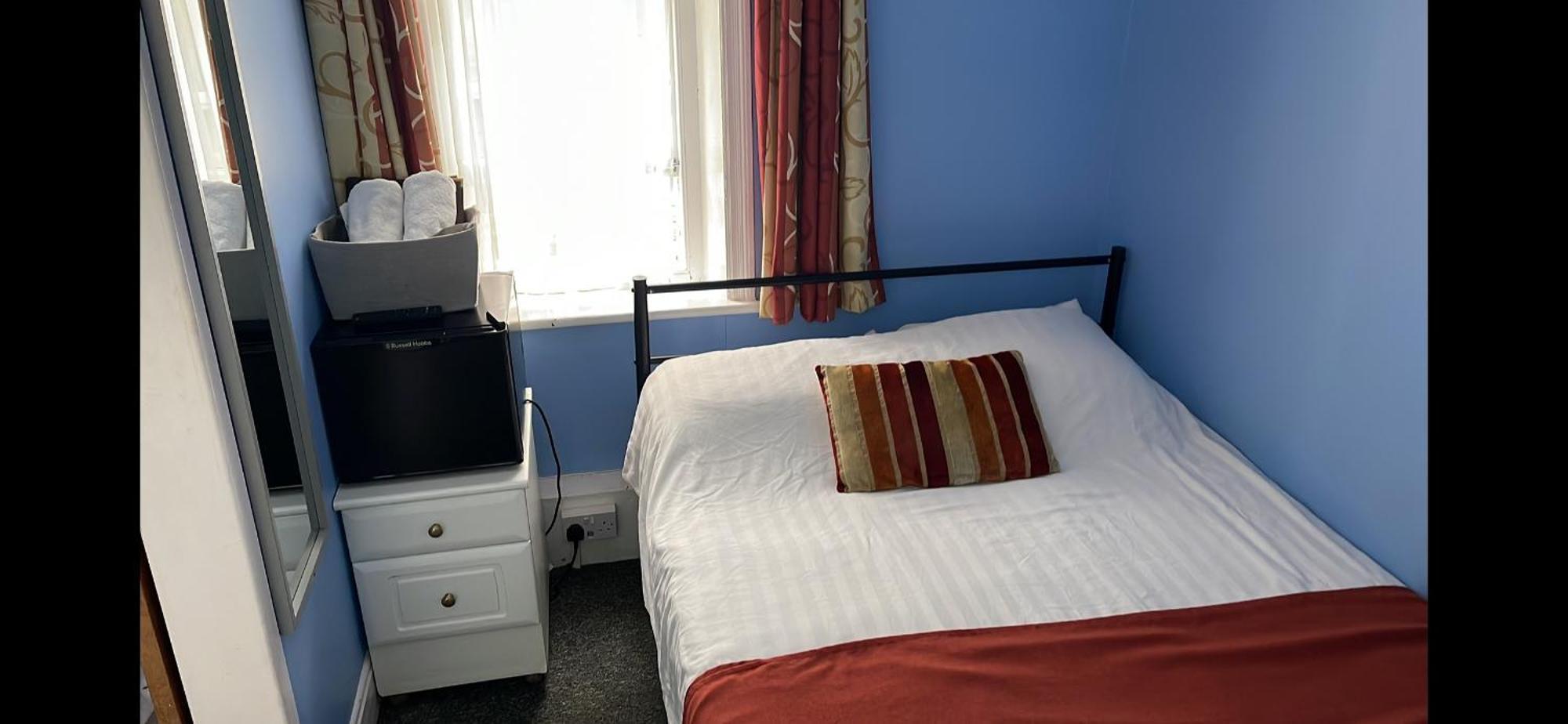 Backpackers Blackpool Hotel & Suites Екстериор снимка